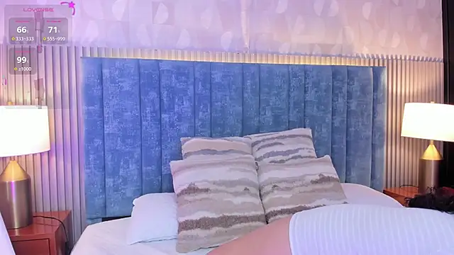 Snapshot of pretty_sunlight_ chatting on November 27, 2:02 am pretty sunlight online show from November 27, 2:02 am