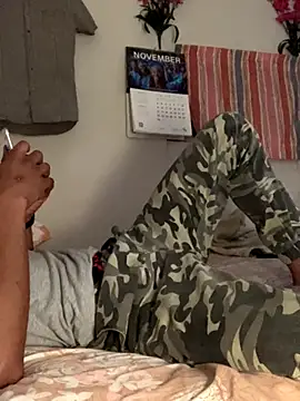 Snapshot of Johnras121 chatting on November 28, 12:24 am Johnras121 online show from November 28, 12:24 am