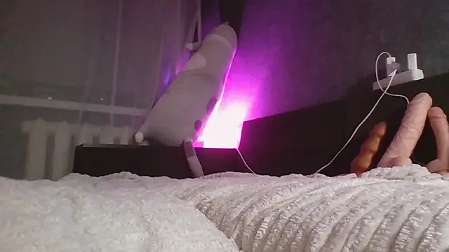 Hungry  Puppy online show from September 13, 5:46 pm