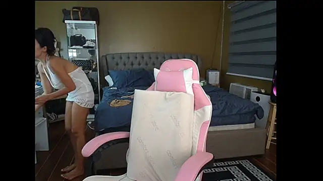 aya saki online show from March 9, 10:41 am