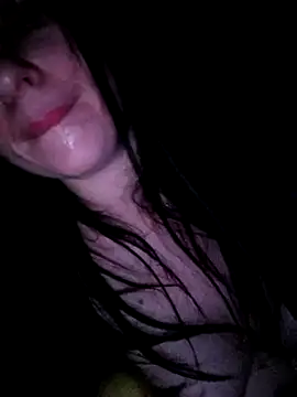 Snapshot of YuliannaFox chatting on February 8, 9:46 pm YuliannaFox online show from February 8, 9:46 pm