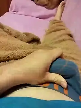 Snapshot of hexsmith96 chatting on December 20, 3:14 am hexsmith96 online show from December 20, 3:14 am