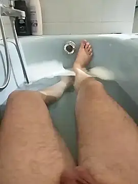 Snapshot of hexsmith96 chatting on January 10, 10:46 pm hexsmith96 online show from January 10, 10:46 pm