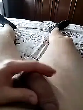 hexsmith96 online show from April 29, 11:14 am