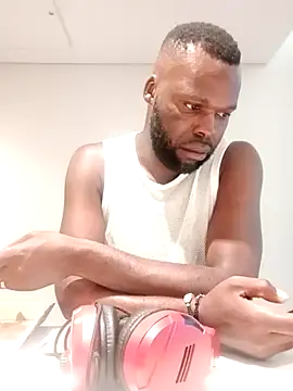 Snapshot of Touch_mysoul chatting on March 1, 4:20 pm Touch mysoul online show from March 1, 4:20 pm