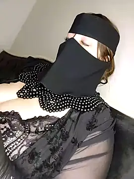 Snapshot of -Arab_milf- chatting on January 5, 8:11 am -Arab milf- online show from January 5, 8:11 am