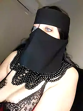 Snapshot of -Arab_milf- chatting on January 28, 9:51 am -Arab milf- online show from January 28, 9:51 am