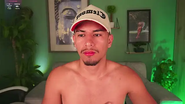 Aaronfox x online show from February 27, 9:22 am