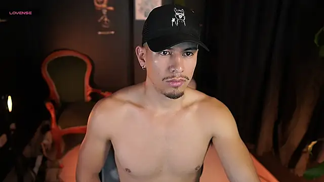 Aaronfox x online show from February 16, 11:39 am