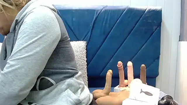 NathaliaSmith3x online show from October 4, 3:37 am