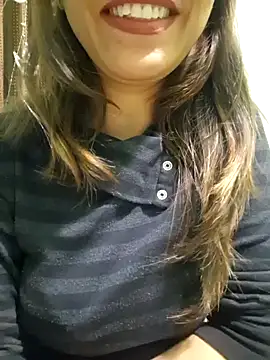 Snapshot of MIss-Naina chatting on January 29, 5:24 pm MIss-Naina online show from January 29, 5:24 pm