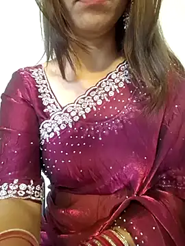 Snapshot of MIss-Naina chatting on February 25, 2:58 am MIss-Naina online show from February 25, 2:58 am