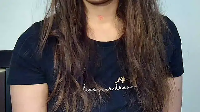 Snapshot of MIss-Naina chatting on November 23, 6:24 am MIss-Naina online show from November 23, 6:24 am