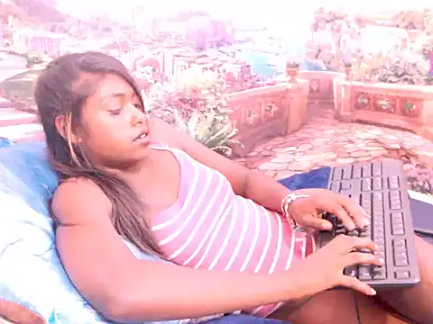 Snapshot of indiantimtim4u chatting on January 24, 8:32 pm indiantimtim4u online show from January 24, 8:32 pm