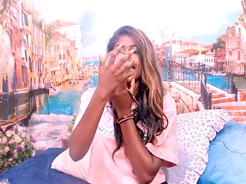 Snapshot of indiantimtim4u chatting on February 8, 6:01 pm indiantimtim4u online show from February 8, 6:01 pm