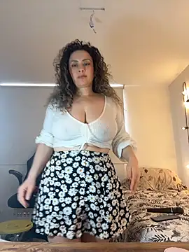 Elizabeth Dupont online show from September 15, 5:46 pm