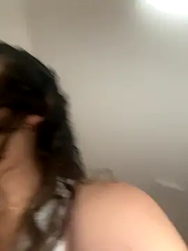 Snapshot of Elizabeth_Dupont chatting on November 16, 5:18 pm Elizabeth Dupont online show from November 16, 5:18 pm