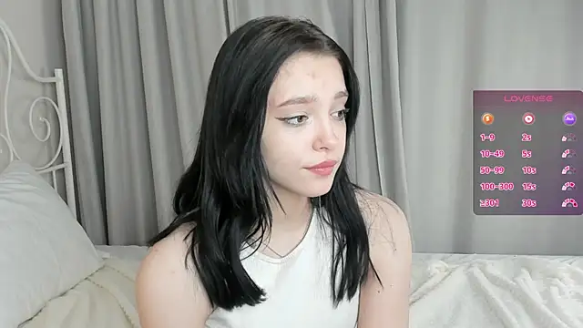 Snapshot of WildaBendell chatting on February 7, 7:06 pm WildaBendell online show from February 7, 7:06 pm