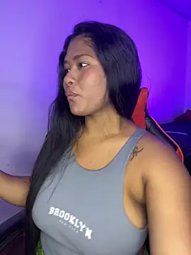 hurren pasha online show from April 13, 12:43 pm