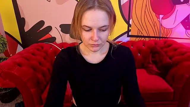 Snapshot of MaribelRiverr_ chatting on November 24, 6:35 am MaribelRiverr online show from November 24, 6:35 am