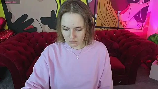 MaribelRiverr  online show from April 21, 5:25 am