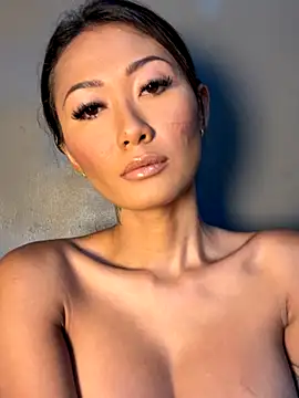 thai-dreamgirl online show from October 28, 11:29 pm