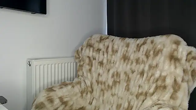 ElizabethAC online show from March 31, 6:58 am