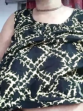 Snapshot of miss-Riy chatting on February 13, 8:06 am miss-Riy online show from February 13, 8:06 am