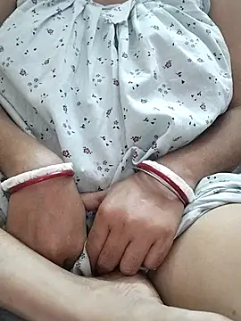 Snapshot of miss-Riy chatting on December 2, 4:57 pm miss-Riy online show from December 2, 4:57 pm