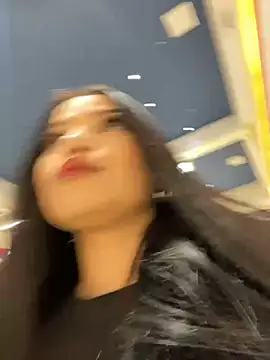 Chloe  Moon online show from December 17, 1:16 pm