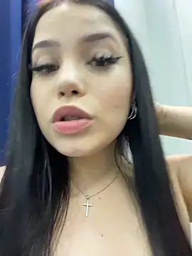 Chloe  Moon online show from December 17, 4:21 pm