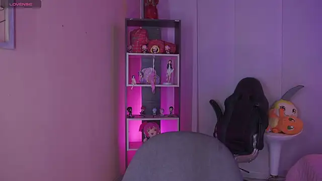 mara jackson  online show from March 12, 12:20 am