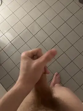 Snapshot of crazyboy848 chatting on November 18, 6:34 pm crazyboy848 online show from November 18, 6:34 pm