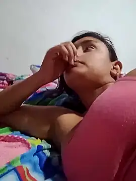 Snapshot of sariitha_sw chatting on February 26, 8:00 pm sariitha sw online show from February 26, 8:00 pm