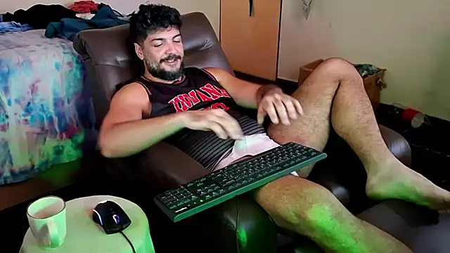 LUH133 online show from February 8, 6:11 pm