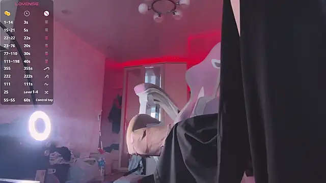 Dani RedheaDevil online show from January 6, 6:28 am