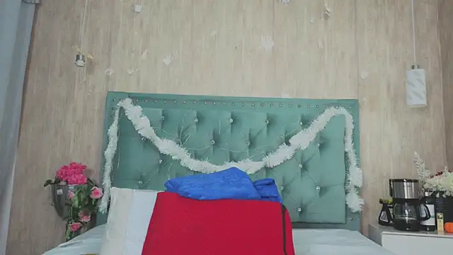 Marcelaa fox online show from December 18, 7:47 am