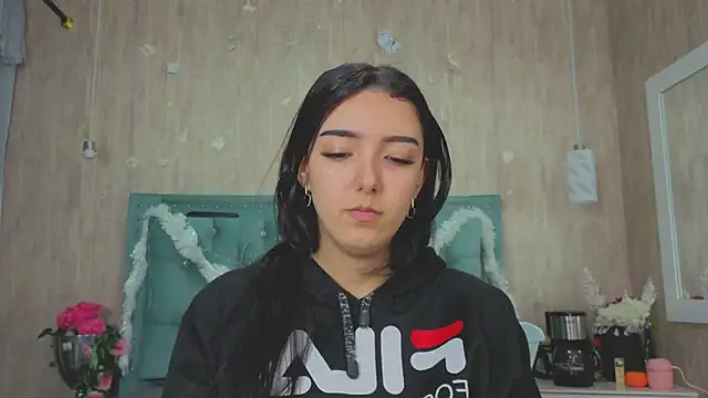 Marcelaa fox online show from December 19, 10:39 pm