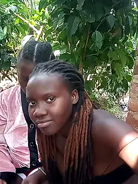 Black juicy24 online show from February 2, 11:30 am