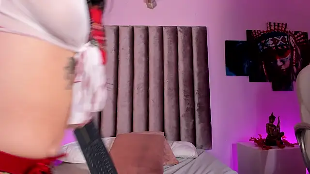 Isabella Flowers online show from April 9, 4:12 am