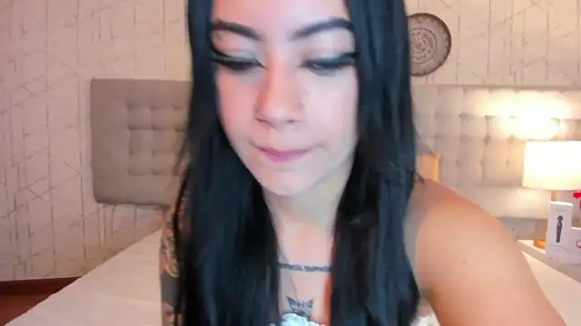 Snapshot of DakottaHill chatting on March 1, 8:53 pm DakottaHill online show from March 1, 8:53 pm