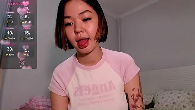 osaka nia online show from November 9, 3:21 pm