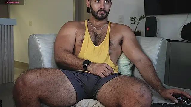 Snapshot of orion1993 chatting on November 3, 3:24 pm orion1993 online show from November 3, 3:24 pm