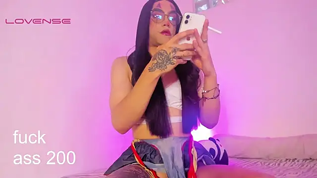 Snapshot of melissa_hot22 chatting on October 27, 8:57 pm melissa hot22 online show from October 27, 8:57 pm