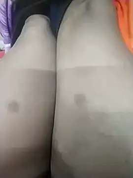 Snapshot of rohitlov150 chatting on February 27, 1:48 am rohitlov150 online show from February 27, 1:48 am