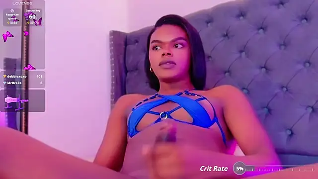 CamiEstrada online show from September 28, 10:53 am