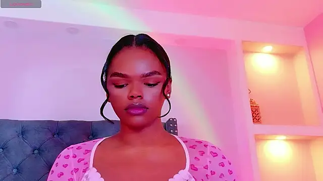 CamiEstrada online show from January 11, 6:57 pm