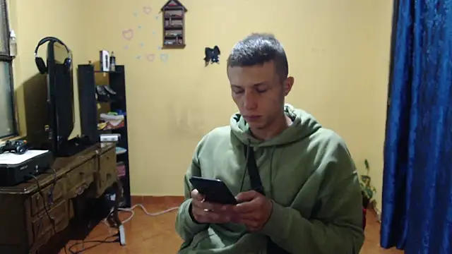 Snapshot of smith_lechosoxxx chatting on October 10, 1:59 am smith lechosoxxx online show from October 10, 1:59 am
