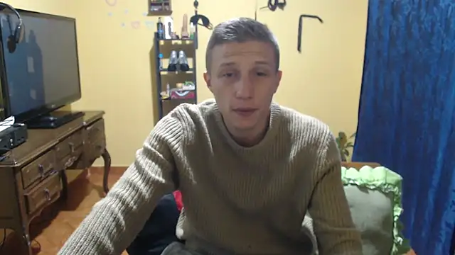 Snapshot of smith_lechosoxxx chatting on October 18, 12:35 am smith lechosoxxx online show from October 18, 12:35 am