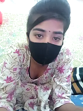 Snapshot of ks536191 chatting on February 19, 4:55 am ks536191 online show from February 19, 4:55 am